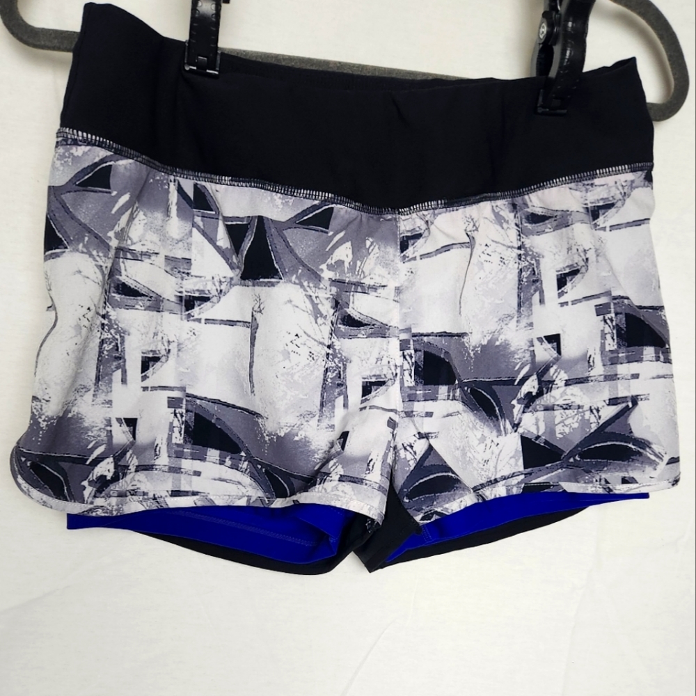 MPG Purple Workout Shorts Medium Purple Cool Modern Pattern